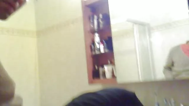 Compilation de video branlette en voiture pets de fille chaude
