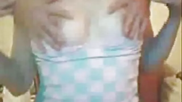Trio pécheur avec la porno au voiture MILF Kaia Kane