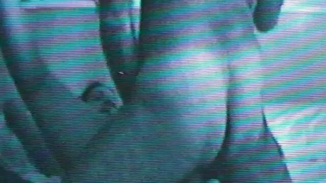 T.l entièrement petite branlette en voiture nue, entièrement huilée