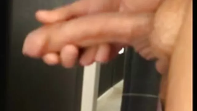 Laissez-moi vous aider sans pipe POV JOI video de sexe dans une voiture