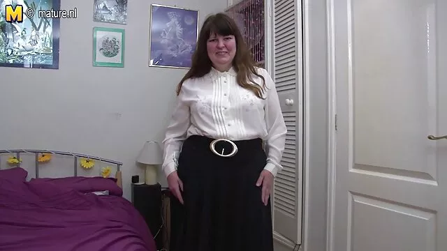 Éjaculations filles réagissent à une caméra video de sex voiture aléatoire