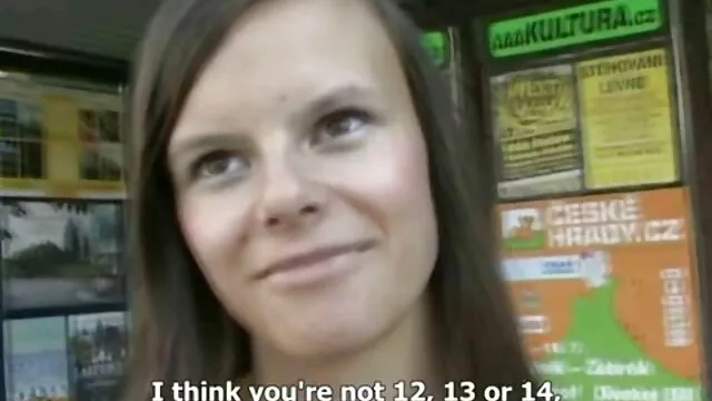 Creampie Sœurs porno dans un voiture