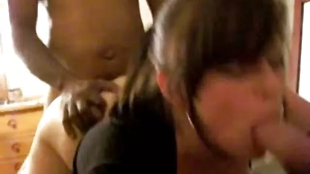 Petite demi-soeur Taylor youporn en voiture Reed facialisée après avoir baisé son frère